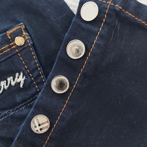 Genuine Burberry dark wash skinny jeans - Picture 10 of 11